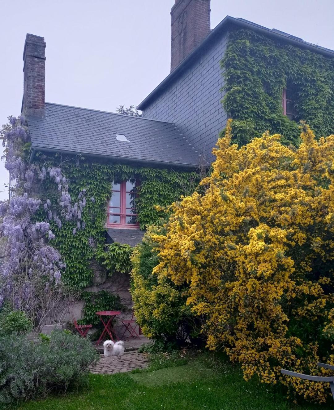 إكوموفيل Les Chambres D'Hotes Le Val D'Honfleur المظهر الخارجي الصورة
